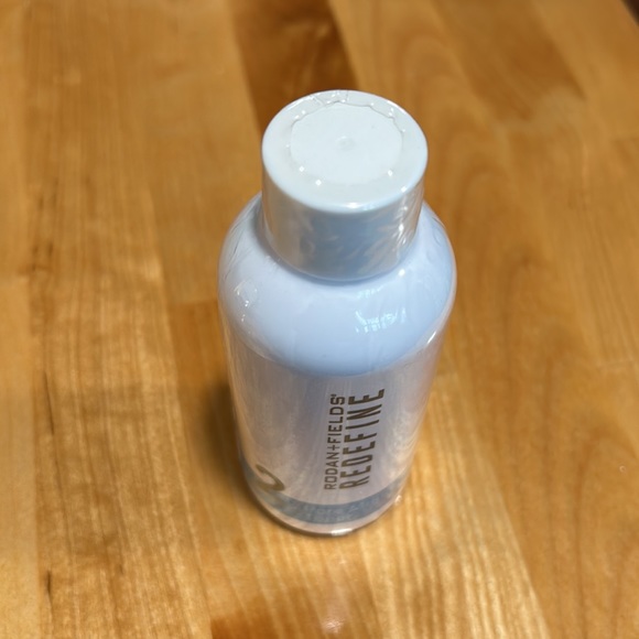 Rodan + Fields Redefine step 2 Pore Minimizing Toner - Picture 2 of 2